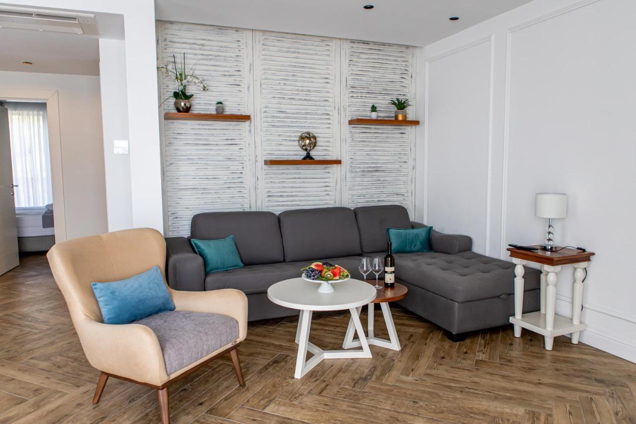 Hotel Casa Di Sofia Будва Екстериор снимка