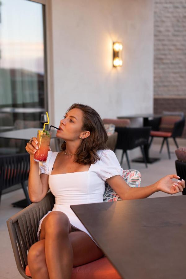 Hotel Casa Di Sofia Будва Екстериор снимка